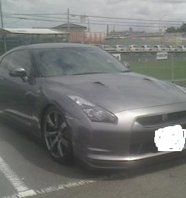 日産GTR35型の前期タイプ
